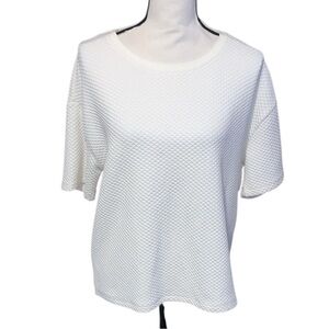Buckle Black Women's White Textured Short Sleeve Top Open Back